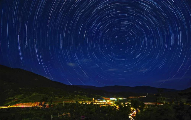 “仲夏夜之夢(mèng)” 赴一場(chǎng)雞足山的浪漫星空！